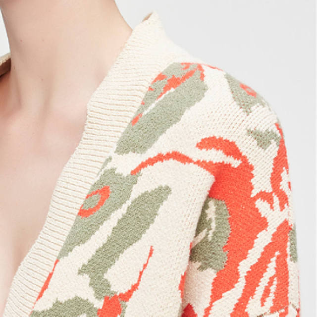 Made-to-order Women's Vintage Floral Knit Cardigan Sweater