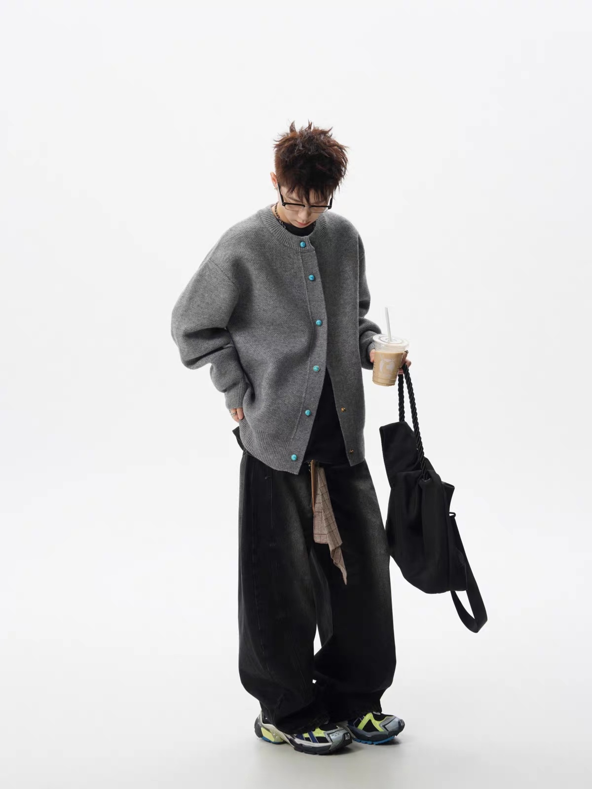 ODM OEM Men’s Textured Knit Button-Up Cardigan Sweater with Contrast Buttons – Casual Oversized Fit