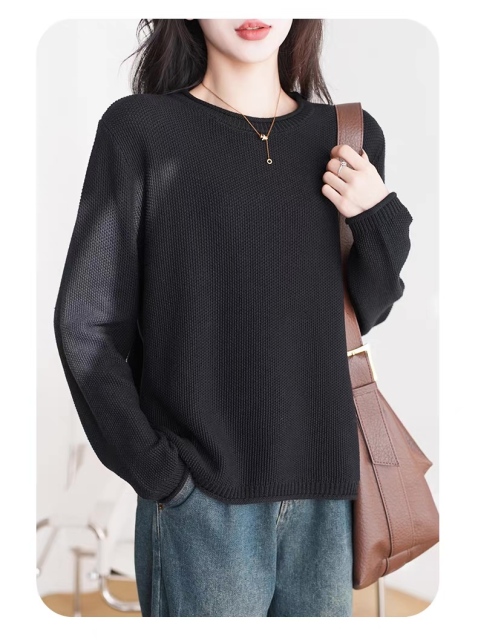 Wholesale Women's Black Textured Knit Crew Neck Sweater