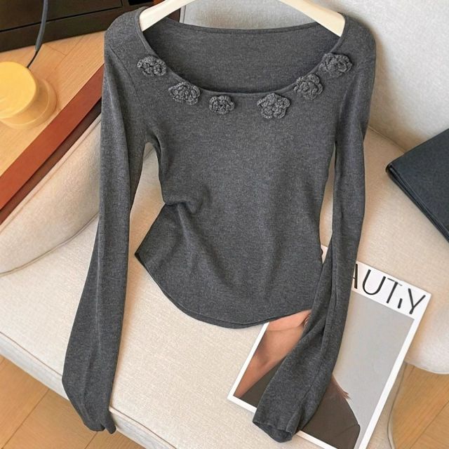 Factory Direct Women’s Rose Appliqué Square Neck Long Sleeve Top | Slim Fit Floral Knit Shirt