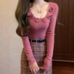 Factory Direct Women’s Rose Appliqué Square Neck Long Sleeve Top | Slim Fit Floral Knit Shirt