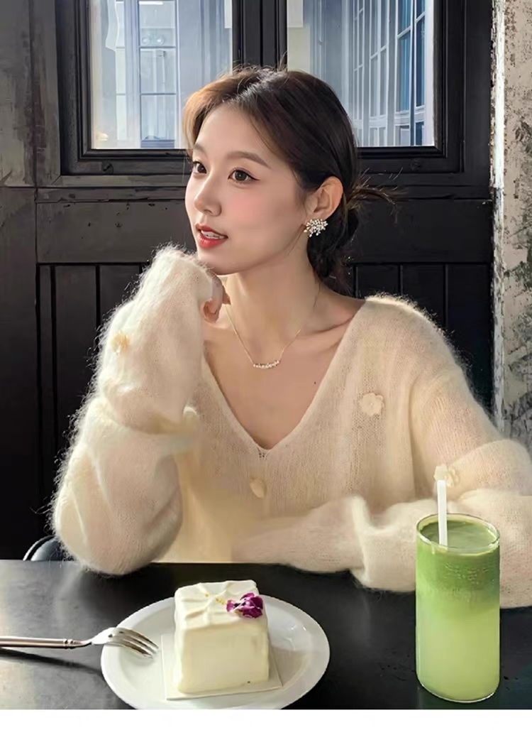 Made-to-order Pearl-Embellished Soft Mohair V-Neck Pullover