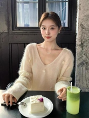 Made-to-order Pearl-Embellished Soft Mohair V-Neck Pullover