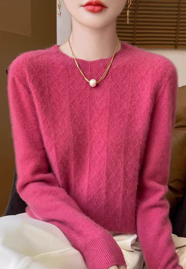 customized Women’s Fluffy Argyle Knit Crew Neck Sweater