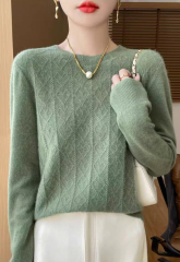 customized Women’s Fluffy Argyle Knit Crew Neck Sweater