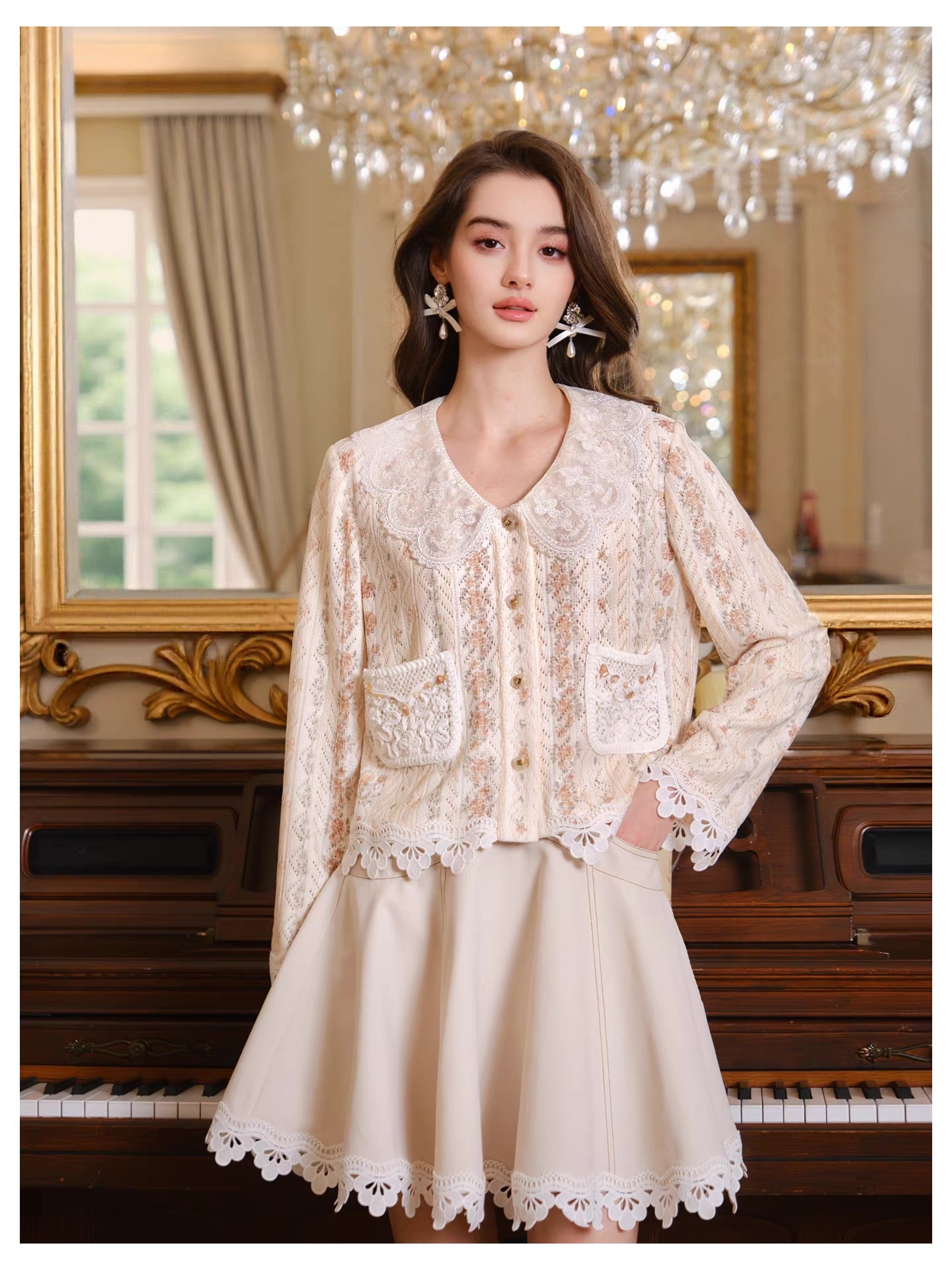 Wholesale  Women’s Vintage Floral Lace Button-Up Cardigan