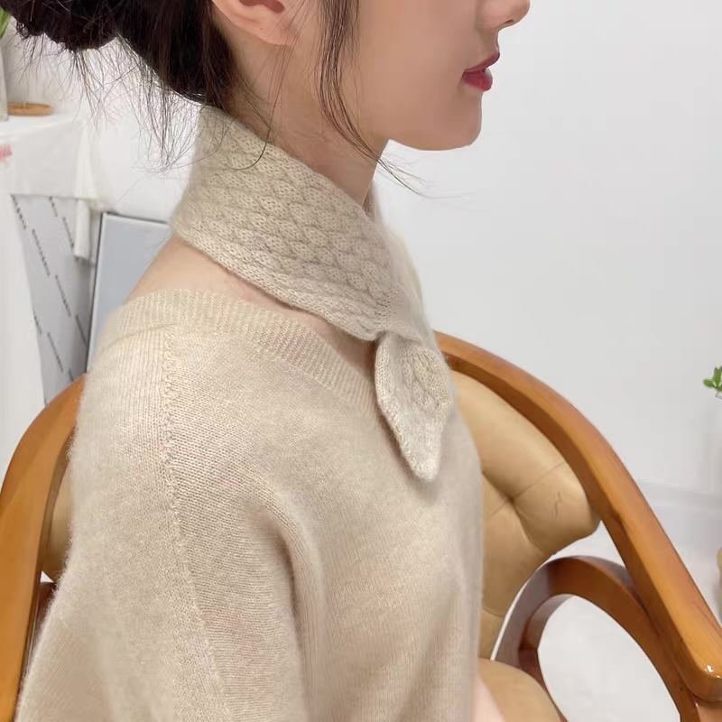 customized Beige Cable Knit Fuzzy Winter Scarf