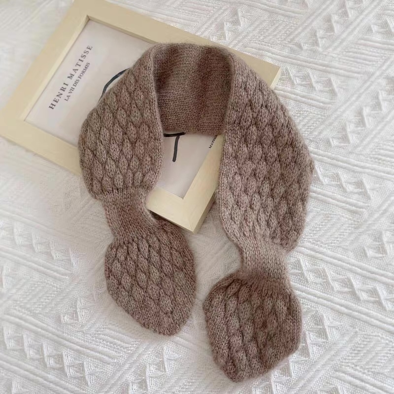 customized Beige Cable Knit Fuzzy Winter Scarf