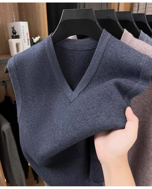 Factory Direct Men’s V-Neck Sleeveless Knit Sweater Vest