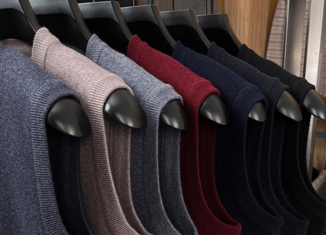 Factory Direct Men’s V-Neck Sleeveless Knit Sweater Vest