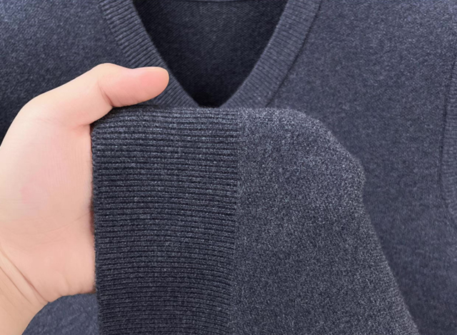 Factory Direct Men’s V-Neck Sleeveless Knit Sweater Vest
