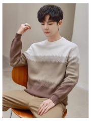 Made-to-order Men’s Color Block Crew Neck Knit Sweater