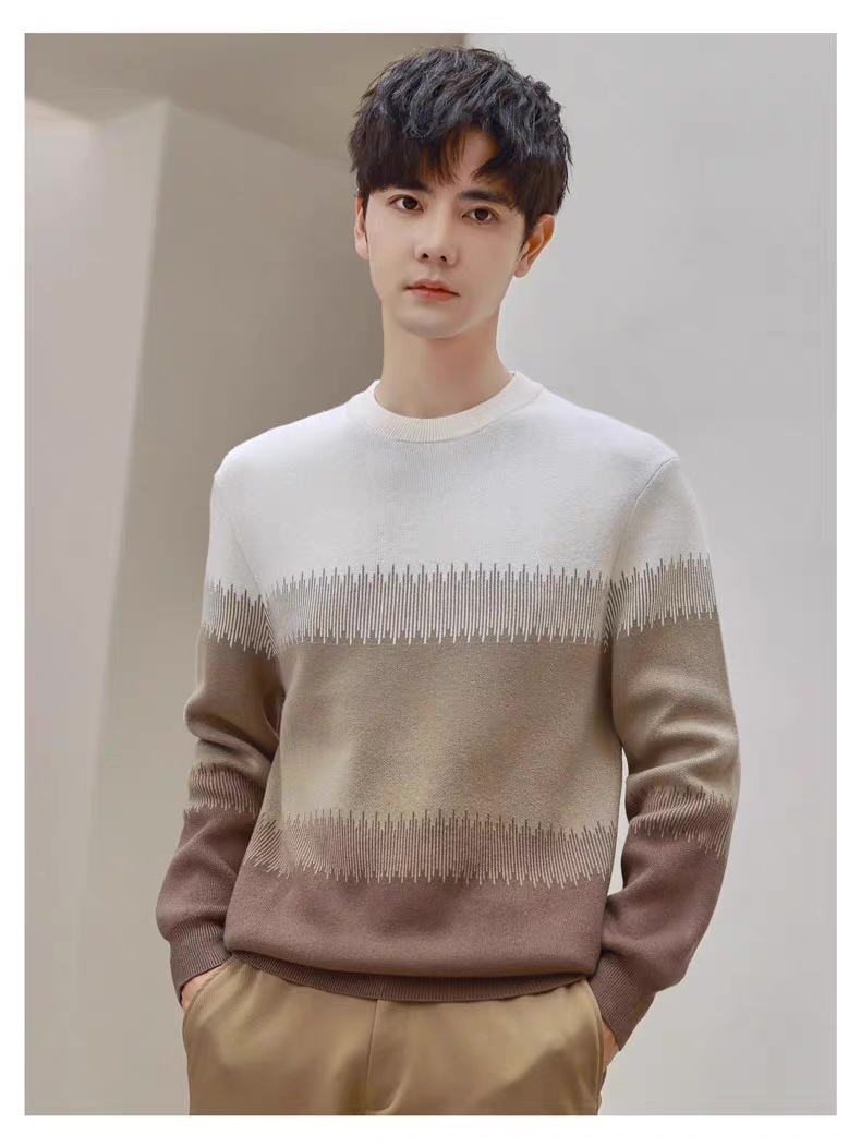 Made-to-order Men’s Color Block Crew Neck Knit Sweater