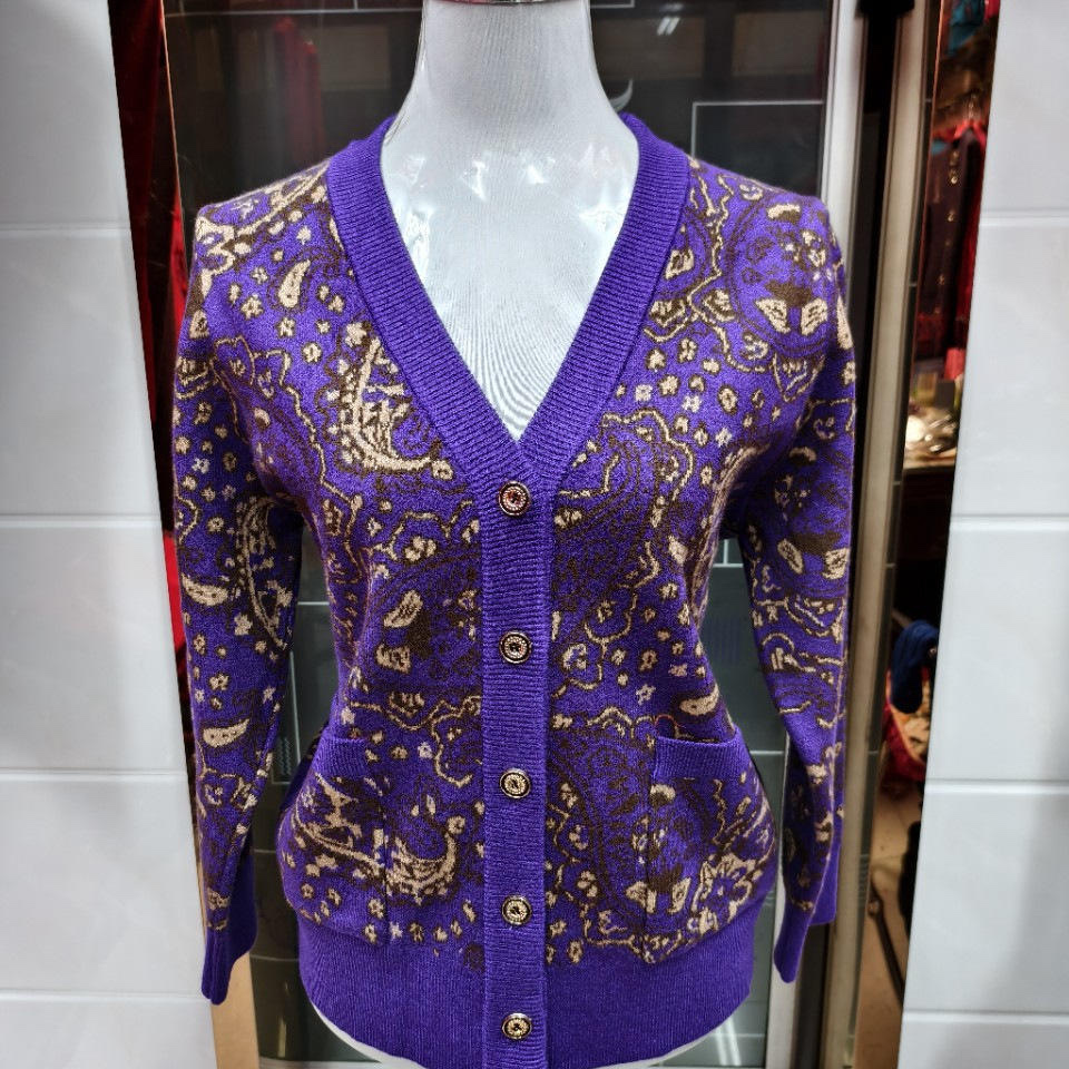 ODM OEM Purple Paisley V-Neck Button-Up Knit Cardigan