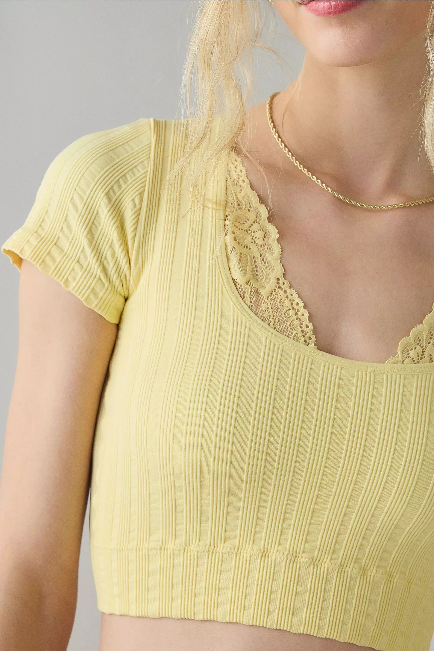 Factory Direct Women’s Lemon Yellow Ribbed Lace-Trim Cropped Short Sleeve Top