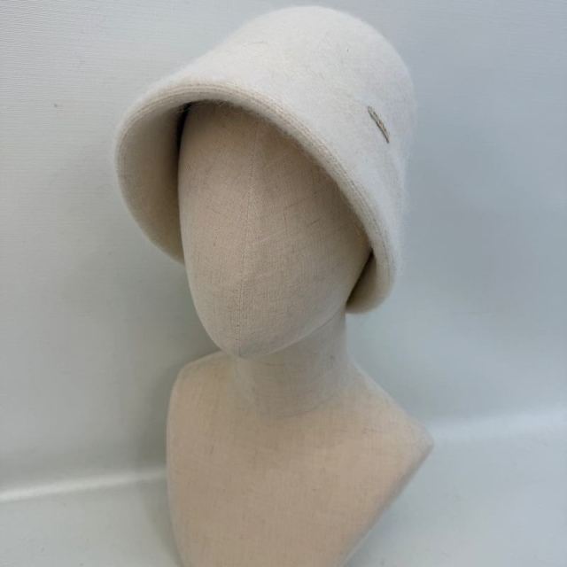 Made-to-order Black Fuzzy Knit Bucket Hat