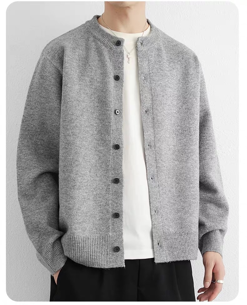 Factory Direct Men’s Heather Grey Oversized Knit Cardigan