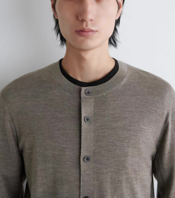 ODM OEM Men’s Taupe Crew Neck Button-Up Knit Cardigan