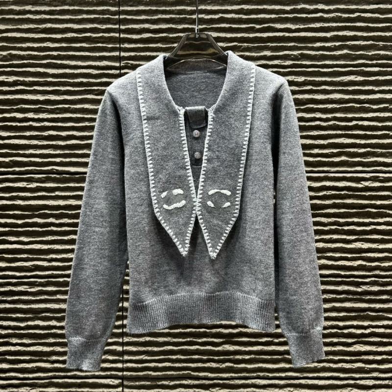 Made-to-order  Women’s White Knit Cardigan with Black Contrast Trim and Sailor Collar