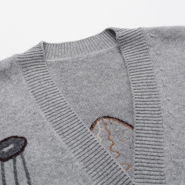 Made-to-order Grey Mountain Landscape Embroidered Knit Cardigan