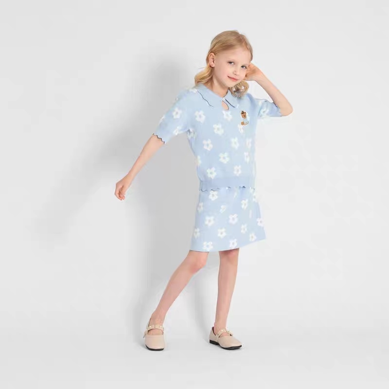 Factory Direct Girls’ Light Blue Floral Knit Two-Piece Skirt Set