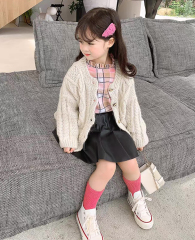 ODM OEM Girls’ Cream Cable Knit Button-Up Cardigan