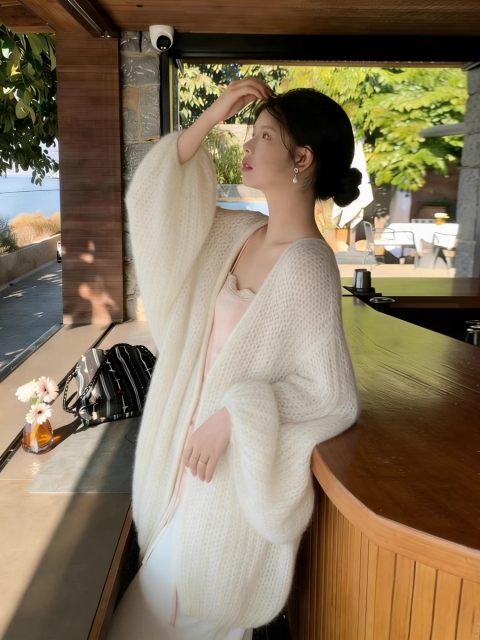Made-to-order Ivory Fuzzy Knit Open-Front Cardigan Coat