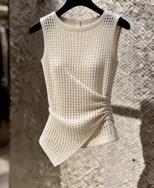 Women’s Ivory Open-Knit Ruched Asymmetric Sleeveless Top