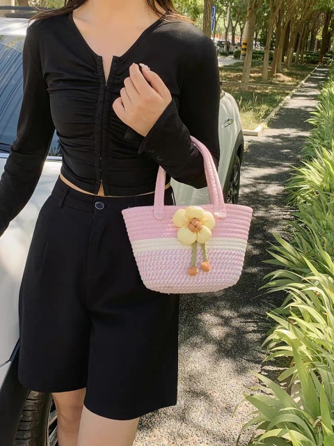 Daisy Bloom Crochet Tote Bag