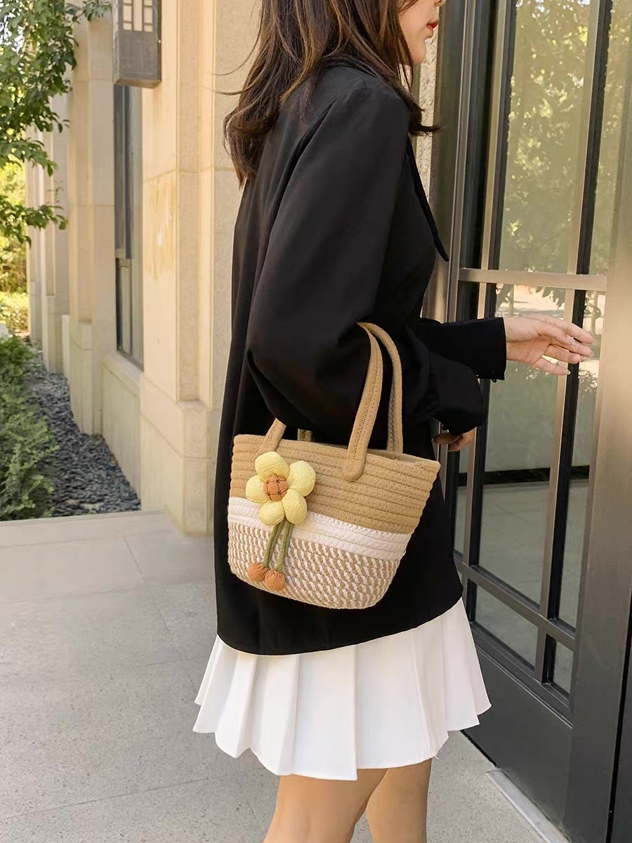 Daisy Bloom Crochet Tote Bag
