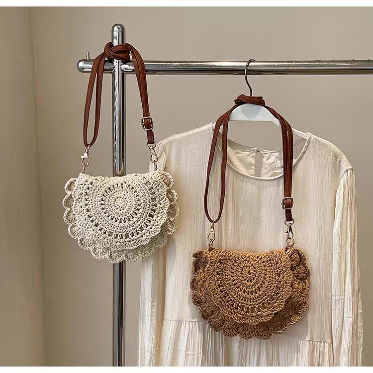 Sunburst Scallop Crochet Crossbody Bag