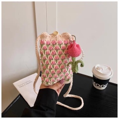 Sunburst Scallop Crochet Crossbody Bag