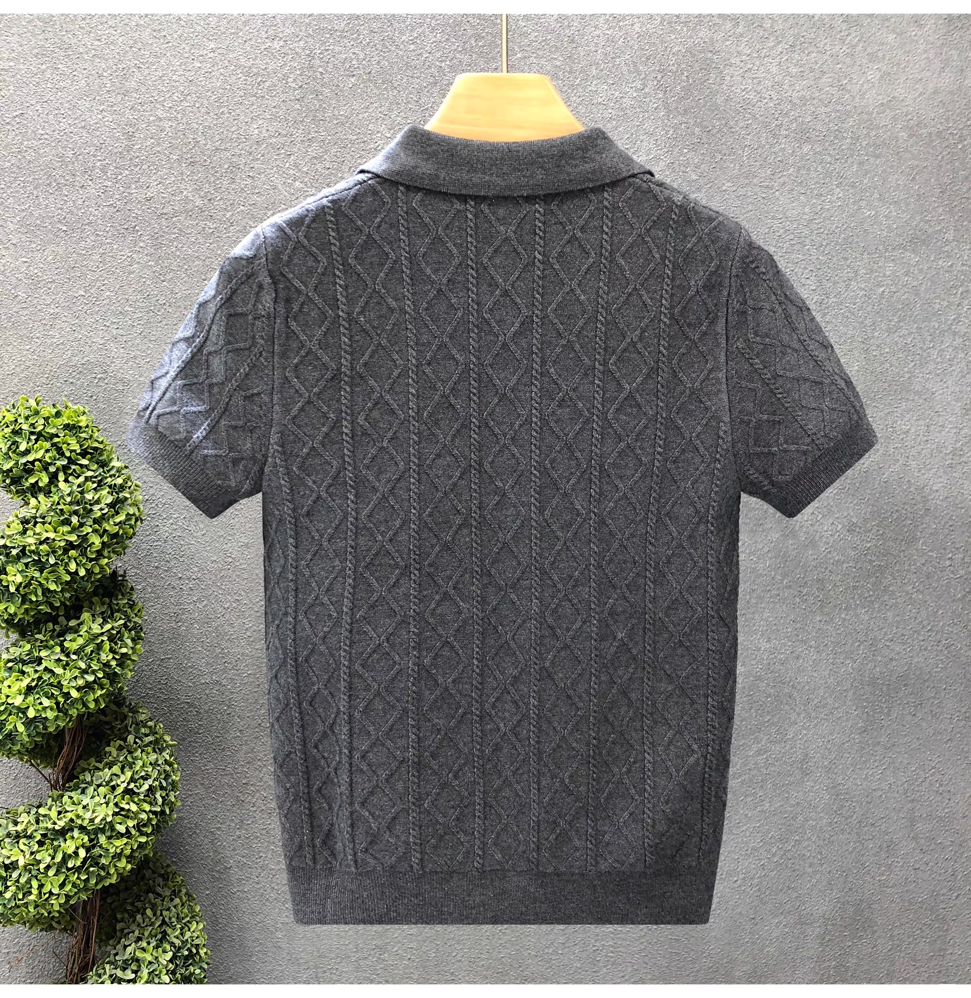 Men’s White Cable-Knit Short Sleeve Polo Shirt – Textured Diamond Pattern Knit Top