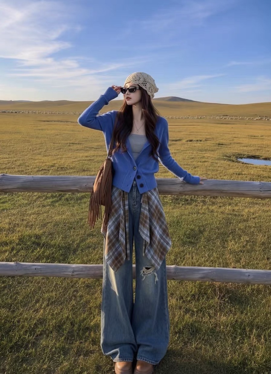 Blue V-Neck Button-Front Knit Cardigan