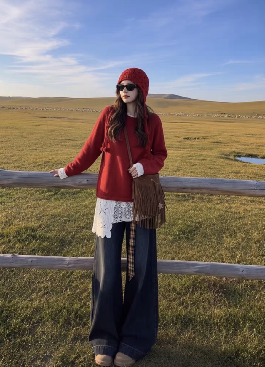 Vintage Red Lace-Trim Knit Sweater