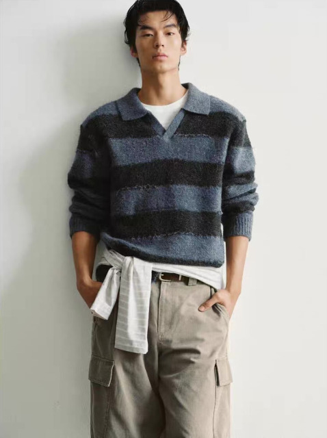 Men's Vintage Blue & Charcoal Striped Knit Polo Sweater – Relaxed Fit Long Sleeve Pullover