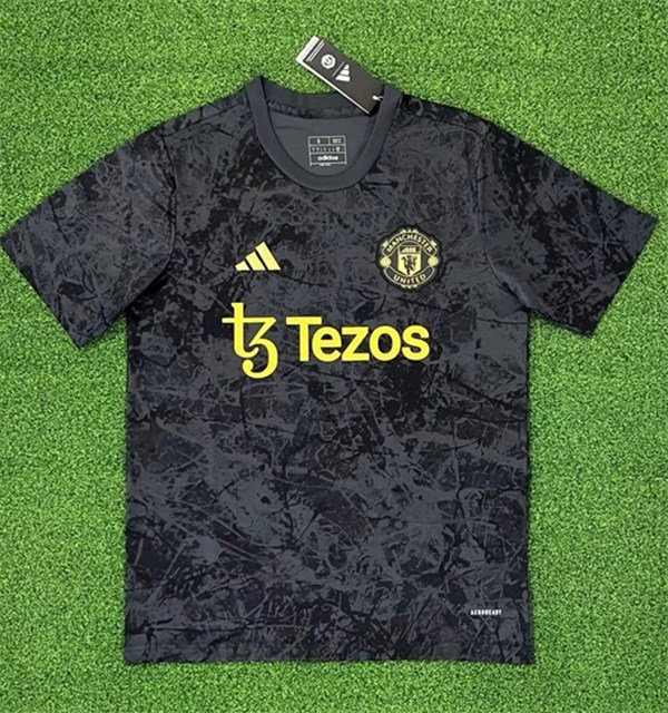 2024 Thai version of Manchester United training uniform