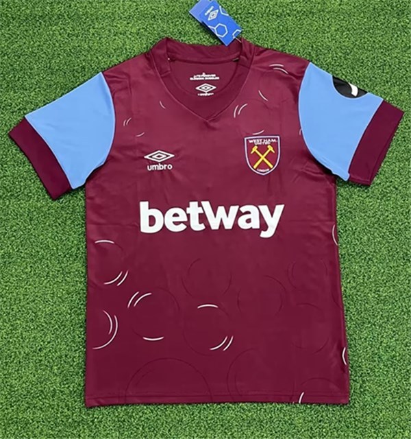 2024 Thai version of West Ham United home jersey