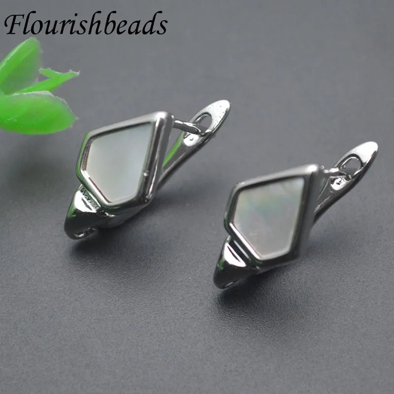 30pcs/lot 18K Gold Color Triangle Shape Natural MOP Shell Earring Hooks Clasp DIY Dangle Earring Fashion Findings