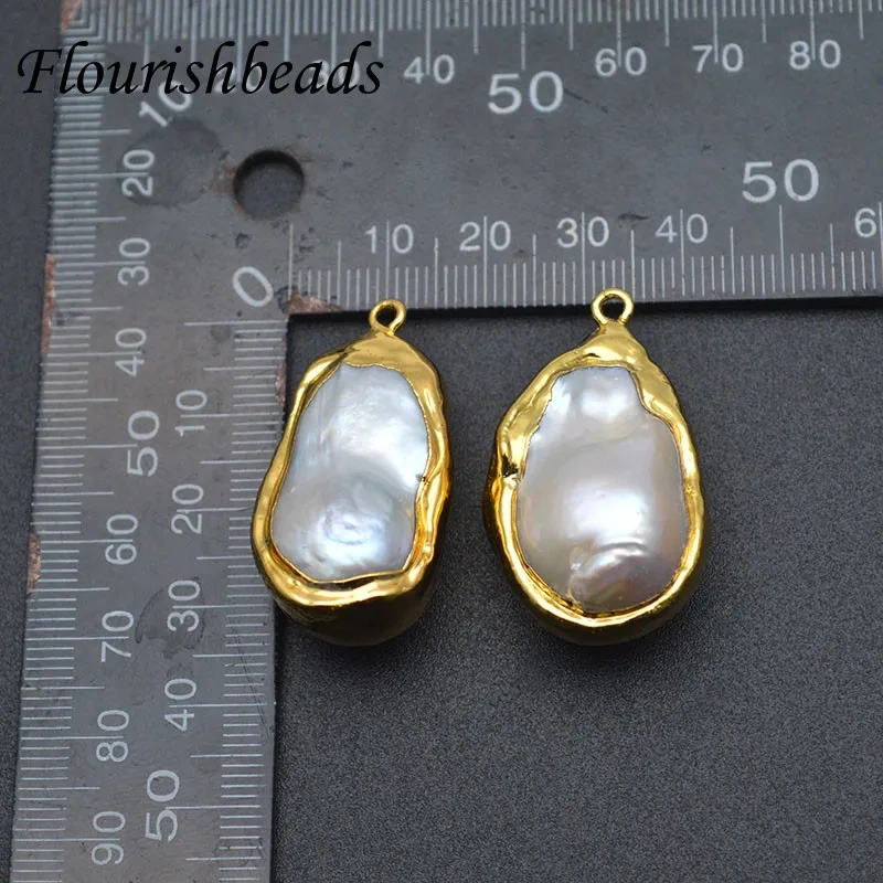 High Quanlity Fresh Water Pearl Baroque Beads Pendant Freefrom Flat Back Gold Plating on Surface for Necklace Jewelry Making
