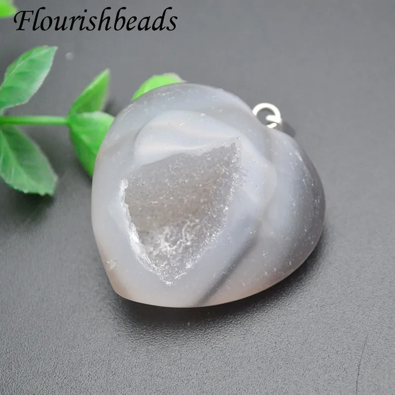 1pcs Natural Stone Heart Shape Gray Darzy Agate Pendant for DIY Women Necklace Accessories Jewelry Making