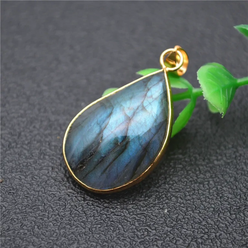 New Design Natural Amethyst Pillar Point 7 Colors Stones Chakra Metal Bead Cap Pendant Energy Jewelry