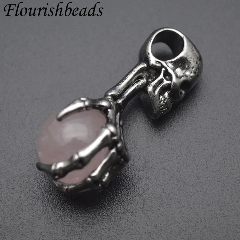 Wholesale Various Natural Stone Cave Skull Hand Holding Crystal Pendant Charms Healing Meditation Jewelry Gifts 5pcs/lot