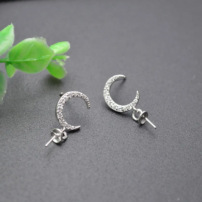 925 Sterling Silver CZ Beads Paved New Design Shiny Star Moon Stud Earring for Lady Party Jewelry Earring Hooks Accessories