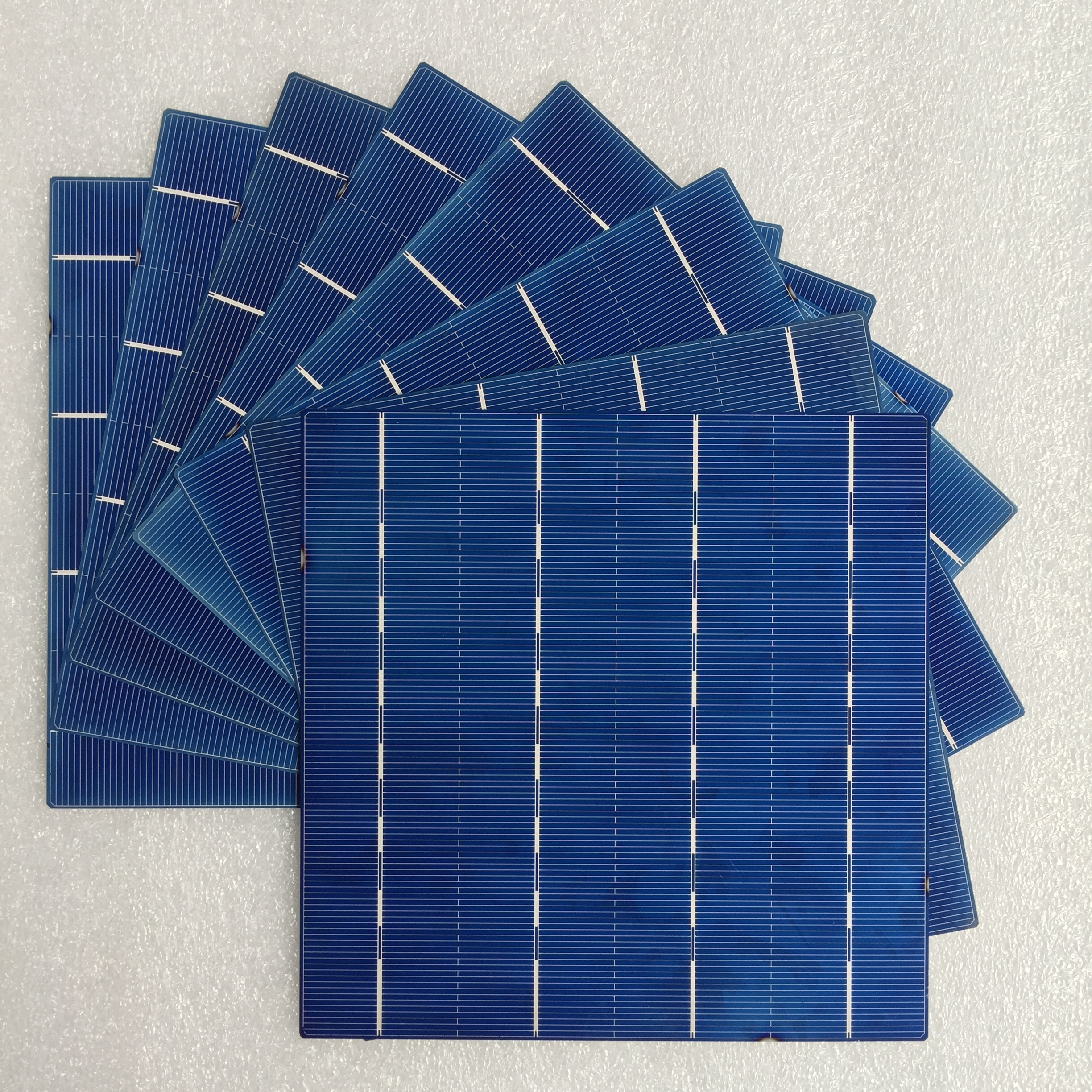 Mars Rock Solar Cells Monocrystalline 210*210mm 5BB 22-23.2% the Efficiency of Solar Cell Is PERC Solar Cell  Solar Panel