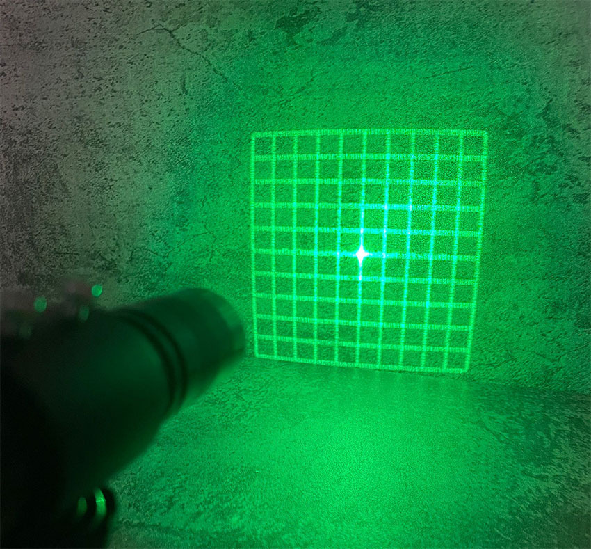 Techhood 26*110 50mW Green (520nm) Grid-Patter Laser Module with Adjustable Locking Focus