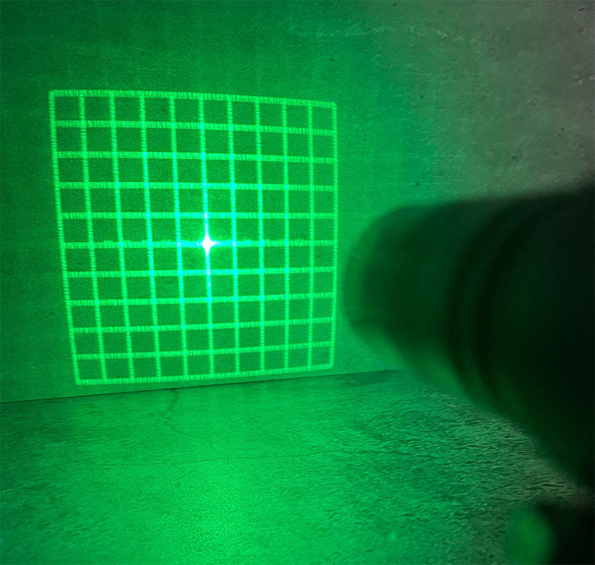 Techhood 26*110 50mW Green (520nm) Grid-Patter Laser Module with Adjustable Locking Focus