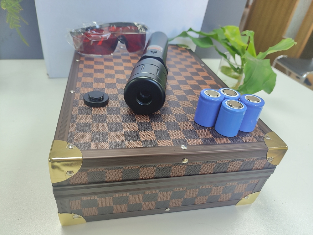 Techhood Handheld RGB All-Color Laser / 7-Clolor in one / 7 Color Switchable / High Efficiency / Super Bright Laser / Portable RGB Laser RGB2000T