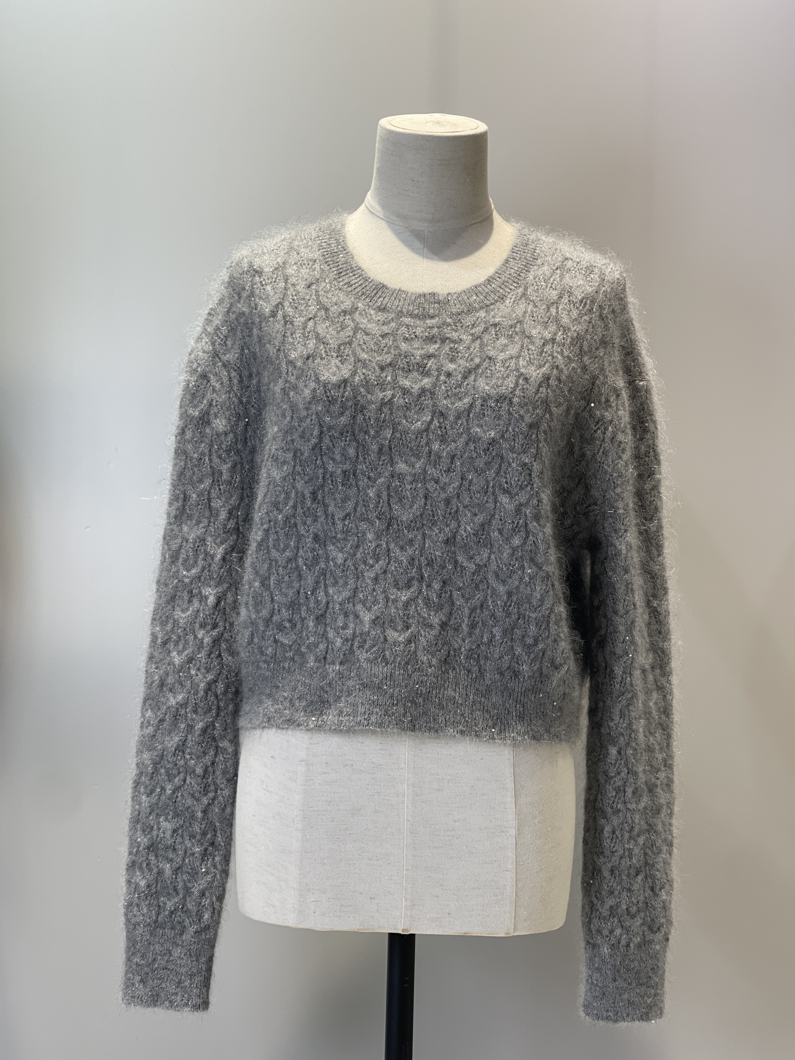 Ladies' knitted pullover