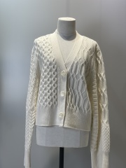 Ladies' knitted cardigan